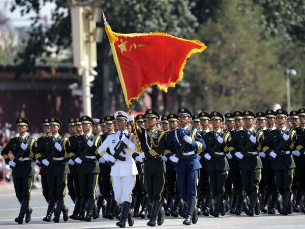 盈鑫惠 大阅兵中俄朝抢眼同台, 震日本惊欧洲, 特朗普竟然喜上眉梢